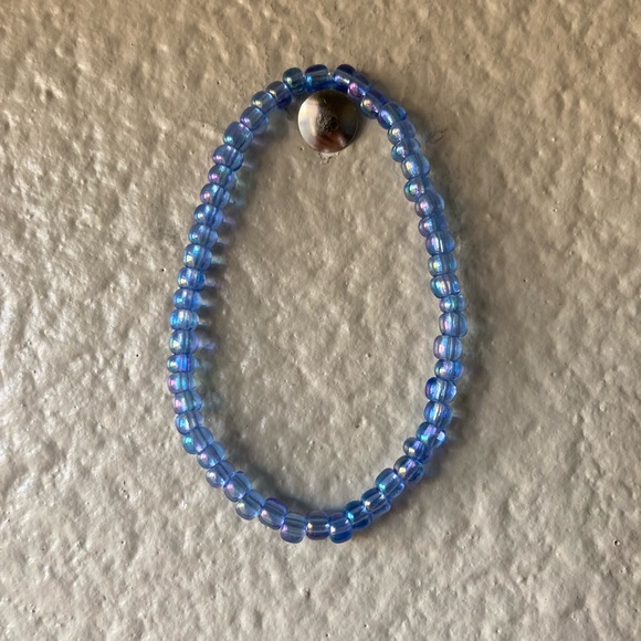 Handmade Blue Iridescent Beaded Bracelet Set - Picture 5 of 10